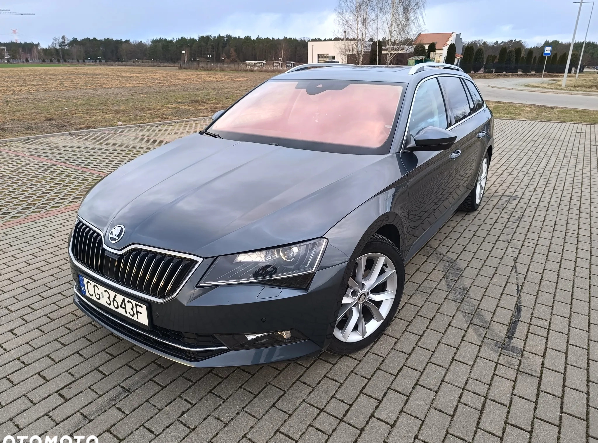 Skoda Superb cena 77777 przebieg: 198000, rok produkcji 2019 z Grudziądz małe 497